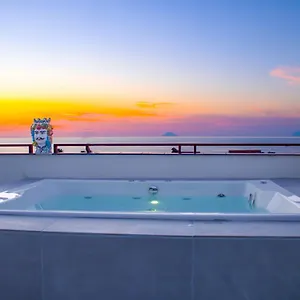https://duca-daosta-terrace.sicilyhotelsitaly.net