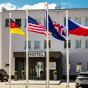 **** Szálloda Skyhotel Csehország