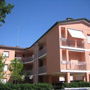  Apartman Dei Pini Olaszország